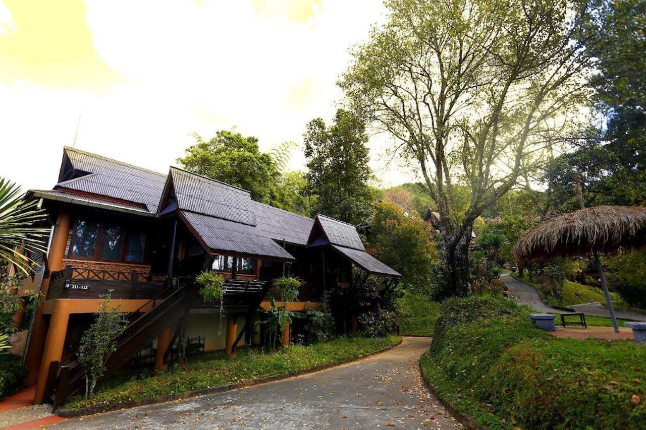 Angkhang Nature Resort Fang Exterior foto