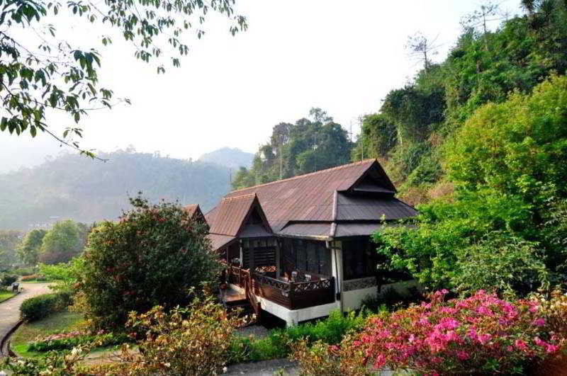 Angkhang Nature Resort Fang Exterior foto